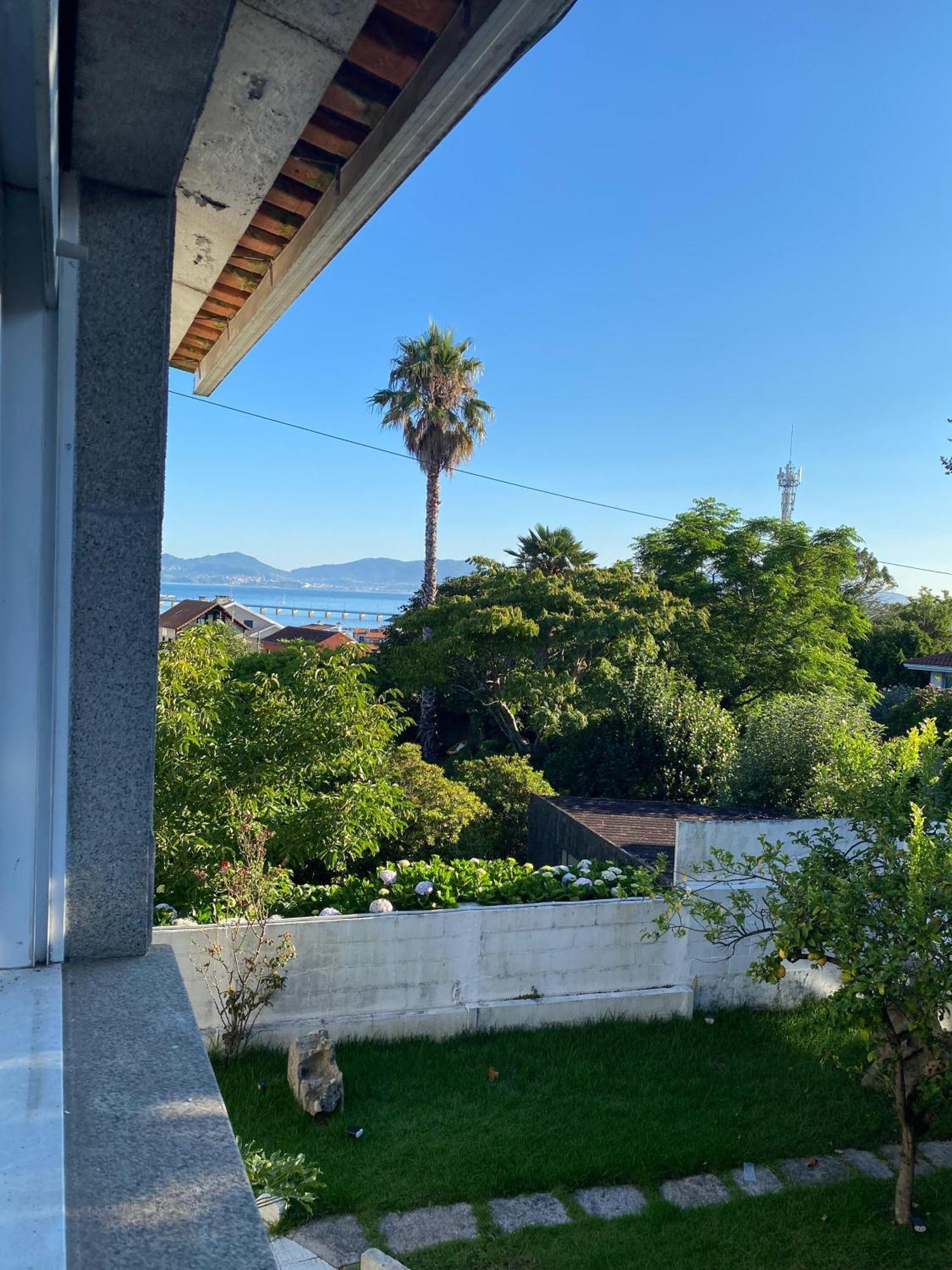 Chalet Adosado Independiente En Vigo - Canido Oya Exteriér fotografie