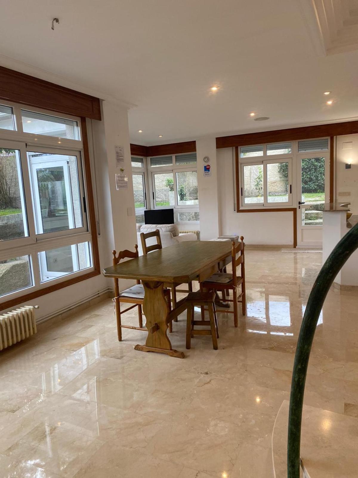 Chalet Adosado Independiente En Vigo - Canido Oya Exteriér fotografie